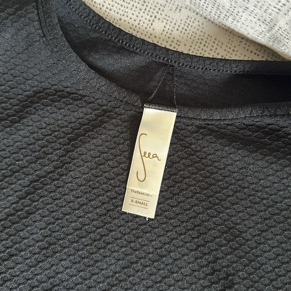 Seea rashguard - Picture 2 of 2